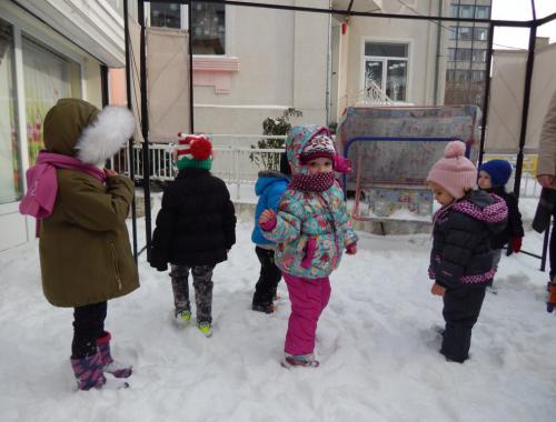 Игра в снега